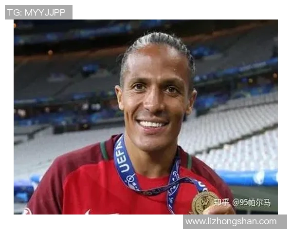 足球明星如何通过自律塑造完美职业生涯的短片视频分享